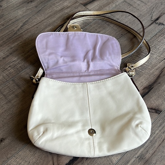 Coach SoHo signature crossbody purse - Picture 6 of 10